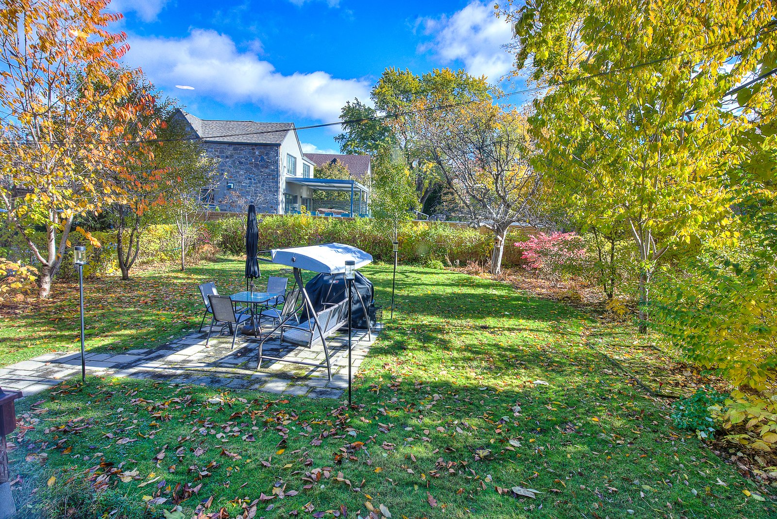 9 Rue Ellerdale, Hampstead, QC H3X 1S3 - MLS #11346260