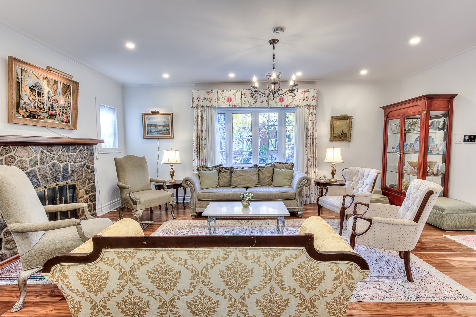 9 Rue Ellerdale, Hampstead, QC H3X 1S3 MLS #11346260